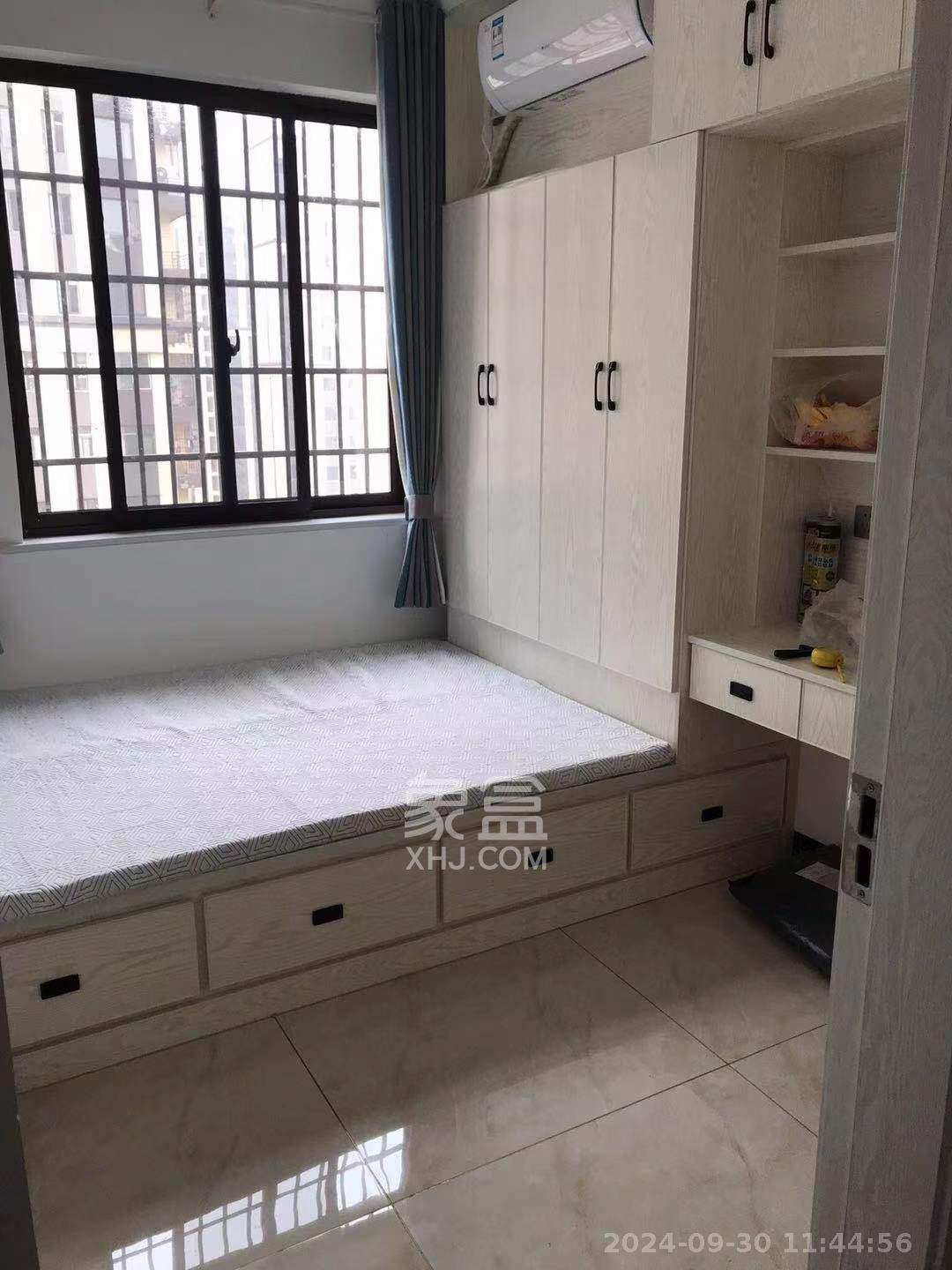绿地香树花城  2室2厅1卫   1500.00元/月室内图