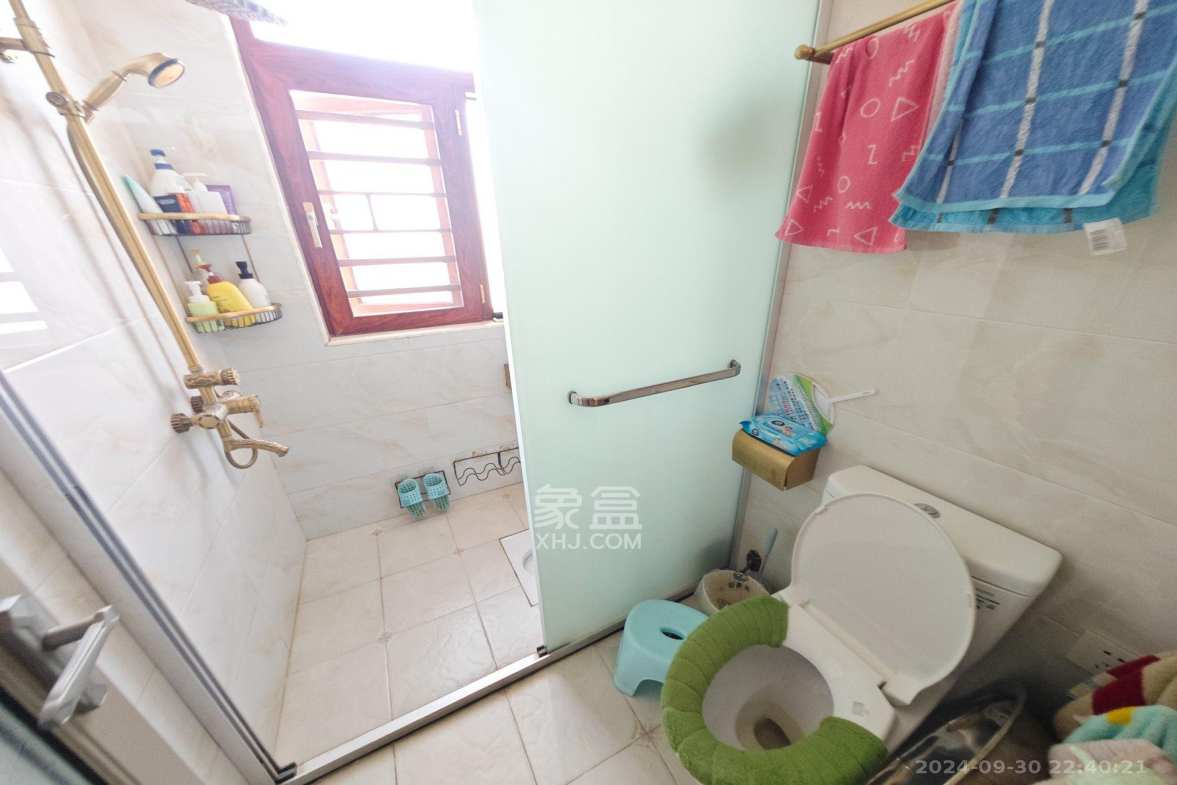 德润小区（丰升德润小区）  3室2厅2卫    2800.0元/月室内图