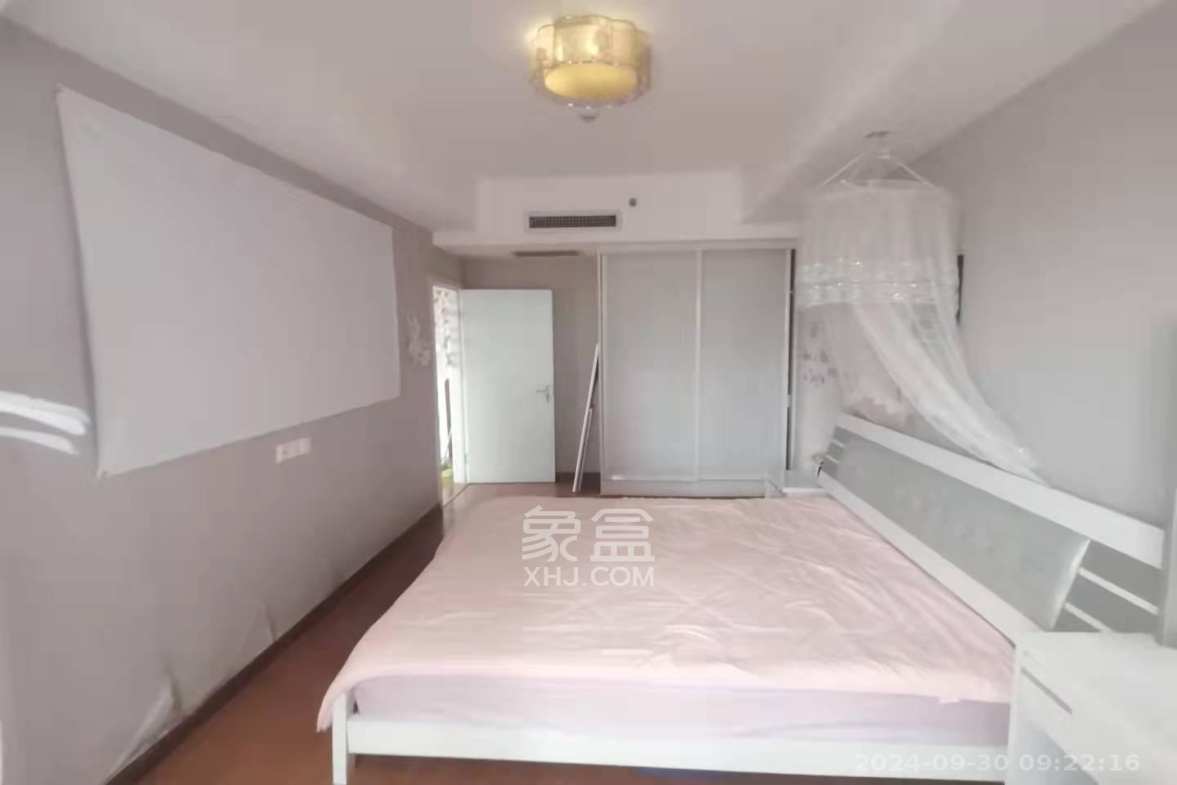 泉昇同福大厦  1室1厅1卫    2200.0元/月室内图