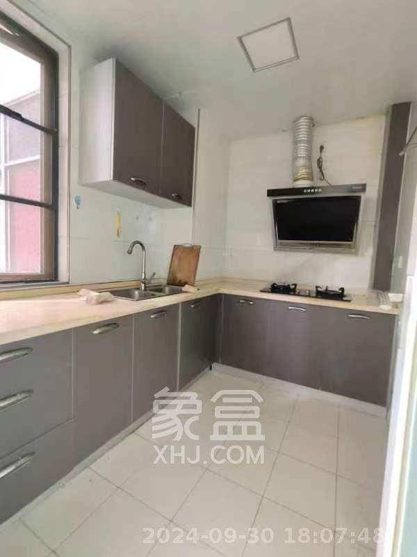 长房时代城  3室2厅1卫    2300.0元/月室内图