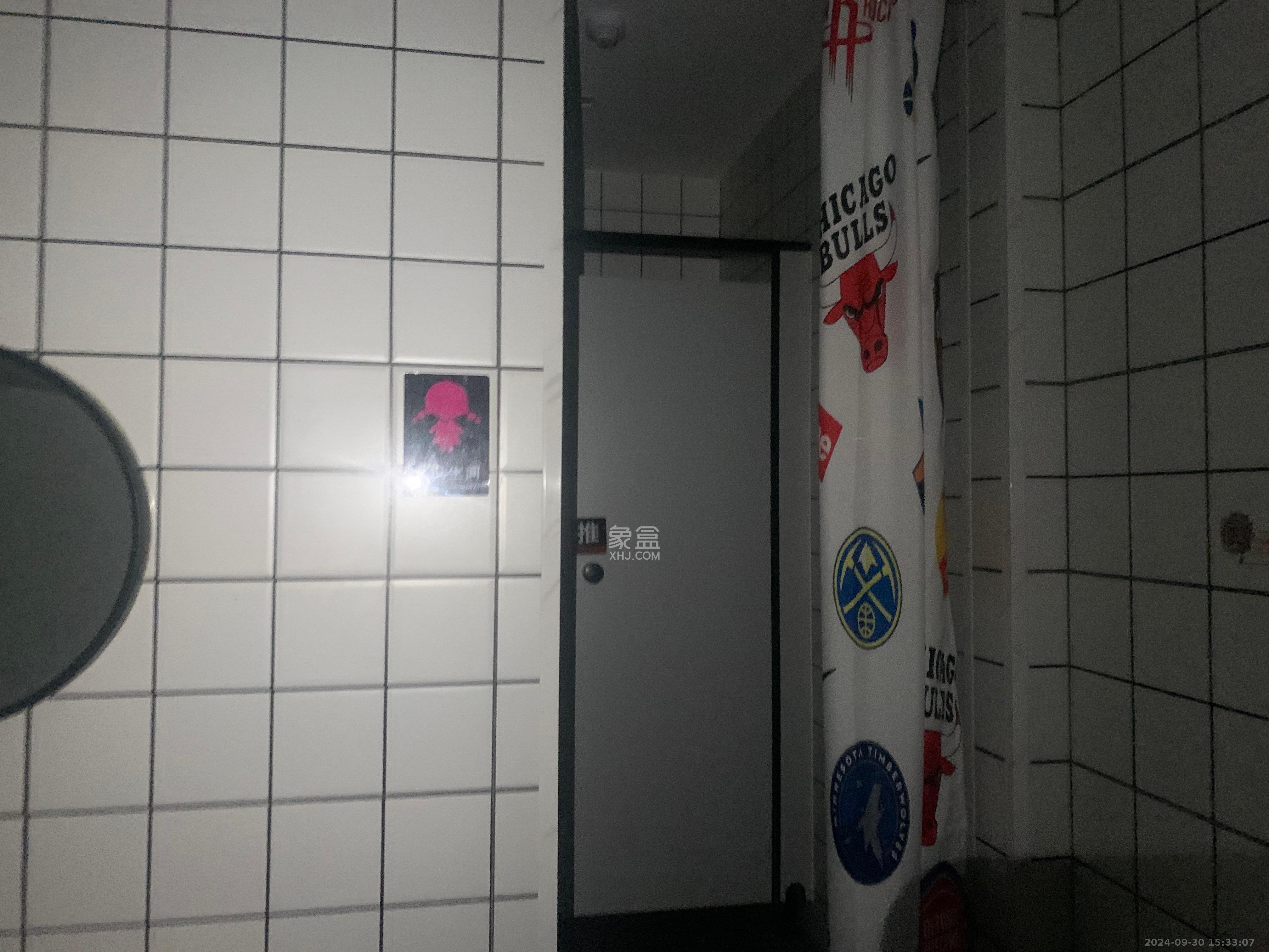 绿地中央广场   335.0㎡      35000.0元/月室内图