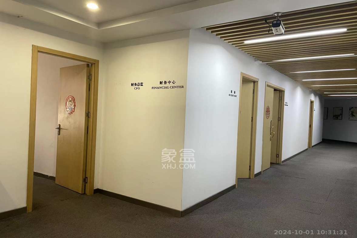 蓝湾国际广场  1室1厅1卫    30000.0元/月室内图