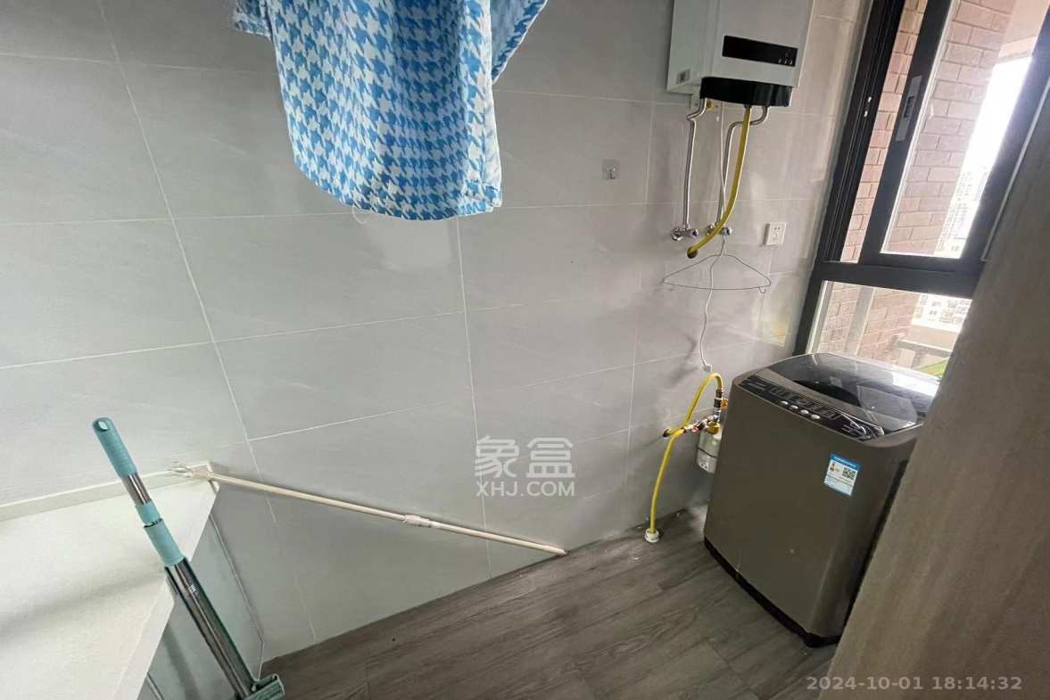 广泰锦苑  1室1厅1卫    1500.0元/月室内图