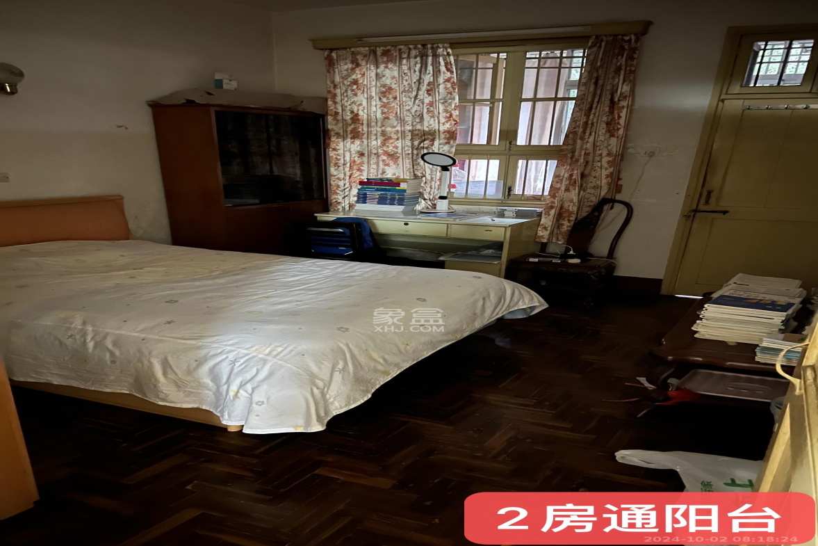 湘农桥社区  4室2厅2卫   2900.00元/月室内图