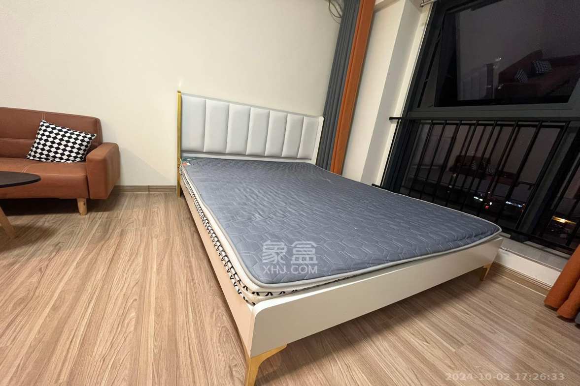 碧桂园印象  1室1厅1卫   1600.00元/月室内图