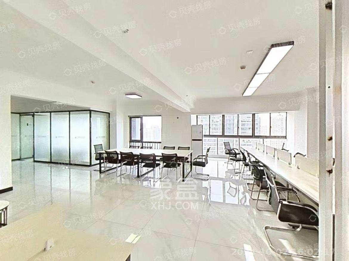 复地星光天地  3室2厅2卫   8500.00元/月室内图1