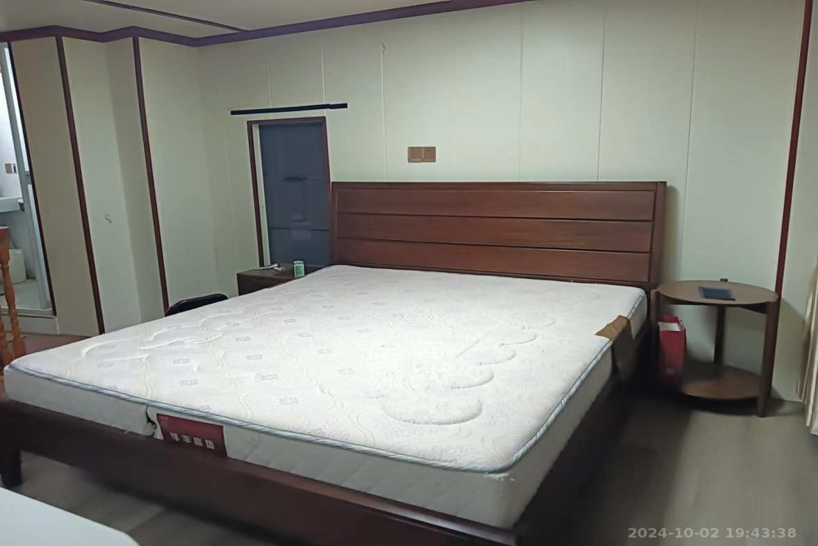 钱隆世家  2室2厅2卫   2000.00元/月室内图
