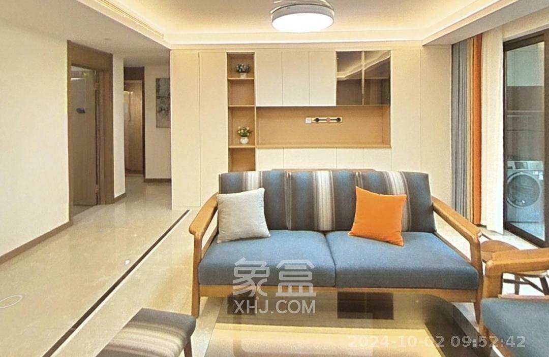 龙湖铂金中心（龙湖春江郦城）  3室2厅2卫    6800.0元/月室内图
