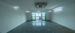 榜铭小区  3室2厅1卫    2300.0元/月
