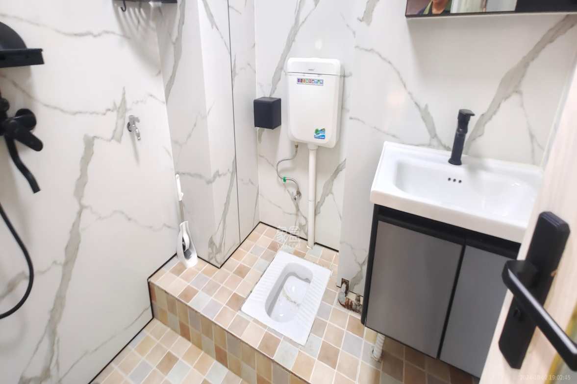 湘域相遇 1室1厅1卫 2600.0元/月 湘域相遇 1室1厅1卫 2600.0元/月室内图