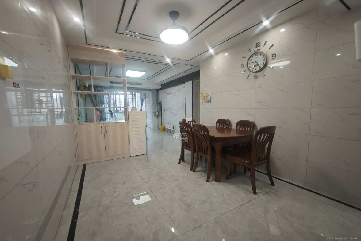 恒基凯旋门三期  3室2厅1卫    2500.0元/月室内图