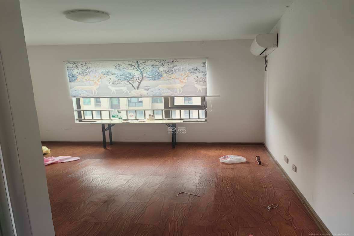 金茂梅溪湖 3室2厅1卫 3000.0元/月 金茂梅溪湖 3室2厅1卫 3000.0元/月室内图