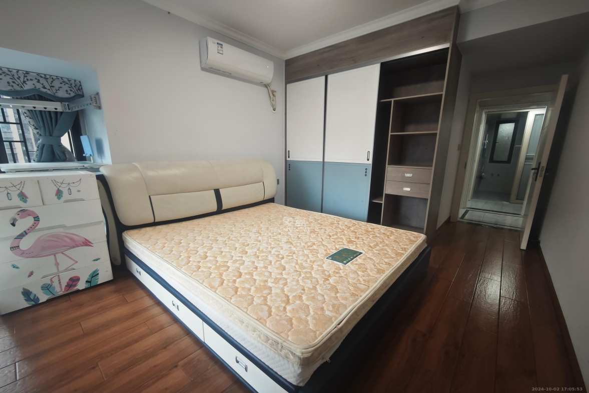 恒基凯旋门三期  3室2厅1卫    2500.0元/月室内图