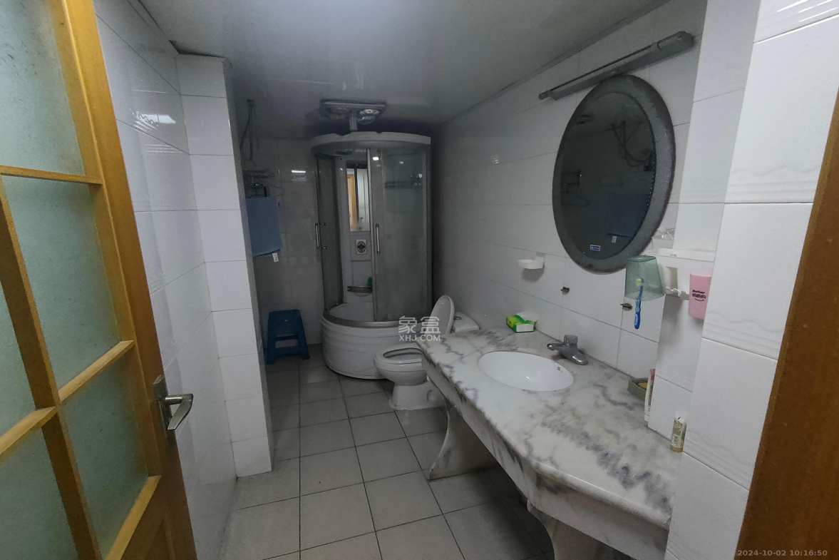 泰时三湘金地  3室2厅1卫   1900.00元/月室内图1