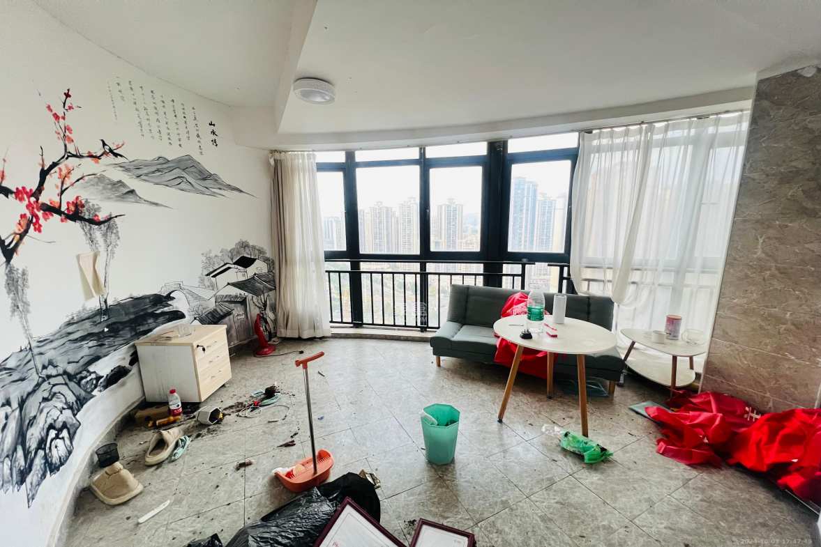 达美美立方  4室2厅2卫   5000.00元/月室内图