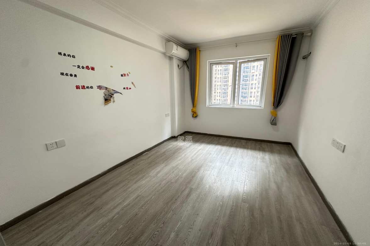 朝正美苑  5室1厅5卫    4500.0元/月室内图