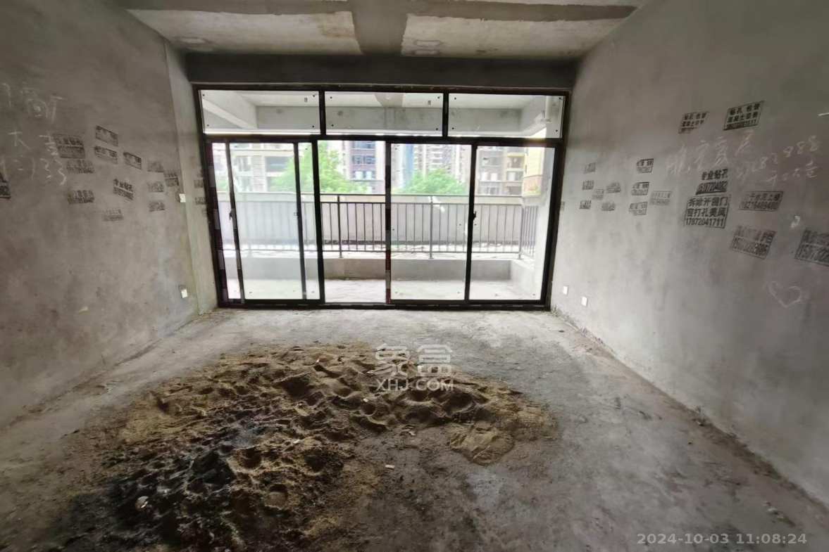 涓江天易华府  3室2厅2卫   60.00万室内图