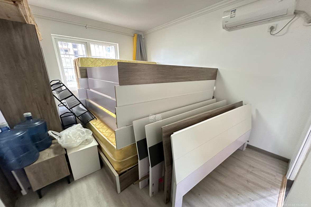 朝正美苑  5室1厅5卫    4500.0元/月室内图