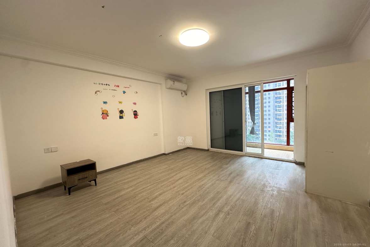 朝正美苑  5室1厅5卫    4500.0元/月室内图