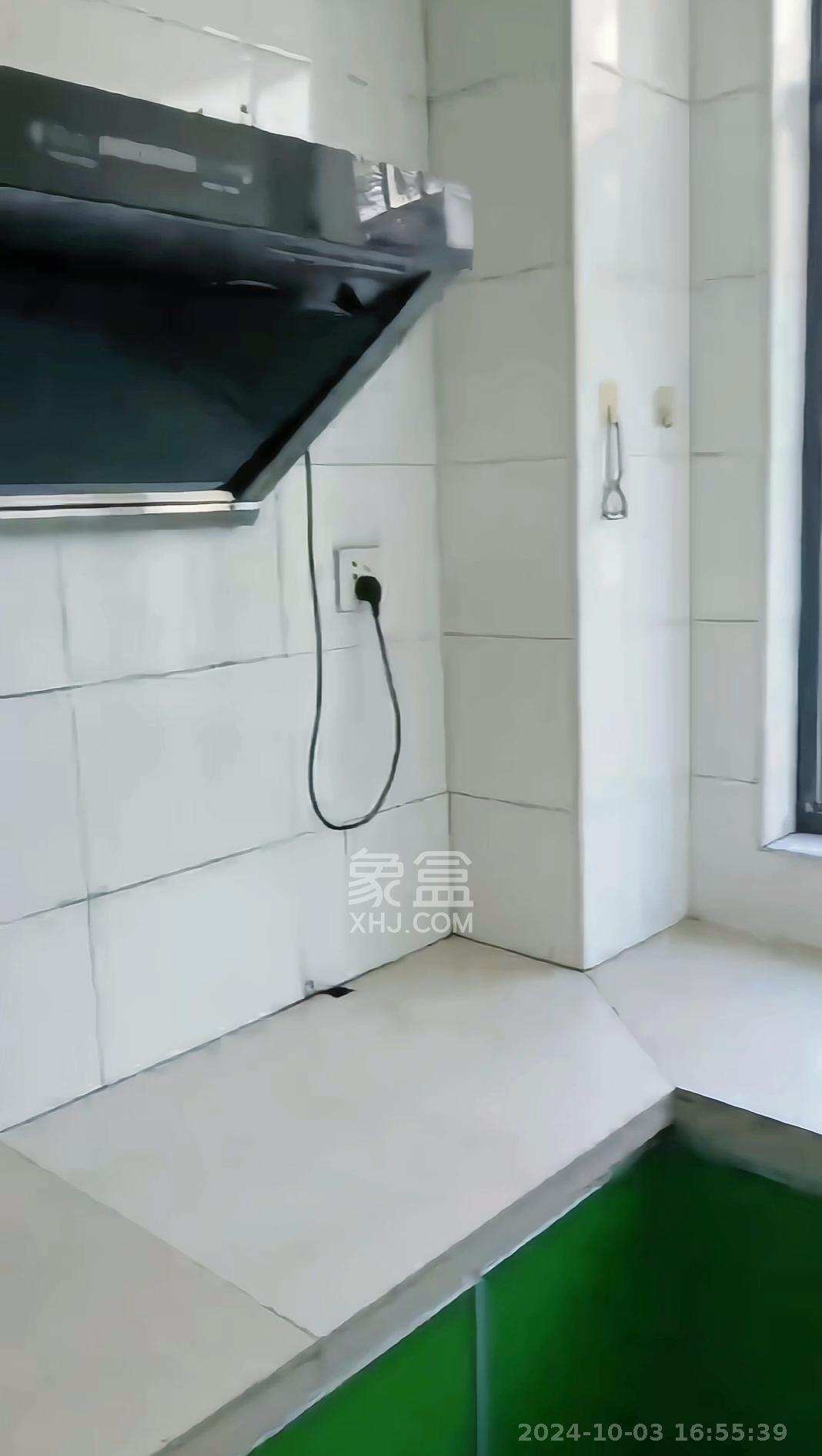 黄鹤小区4片 1室0厅0卫 1300.0元/月 黄鹤小区4片 1室0厅0卫 1300.0元/月室内图