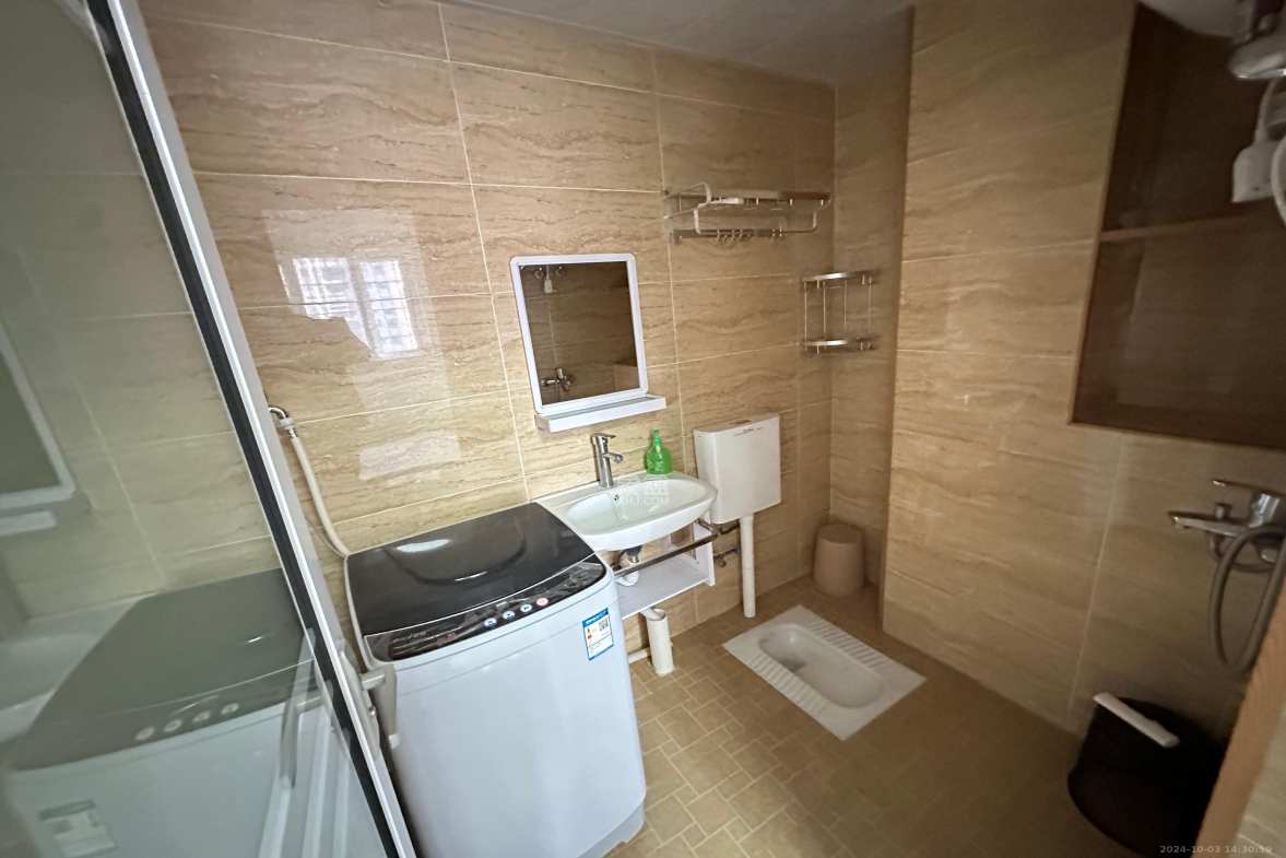 朝正美苑  5室1厅5卫    4500.0元/月室内图