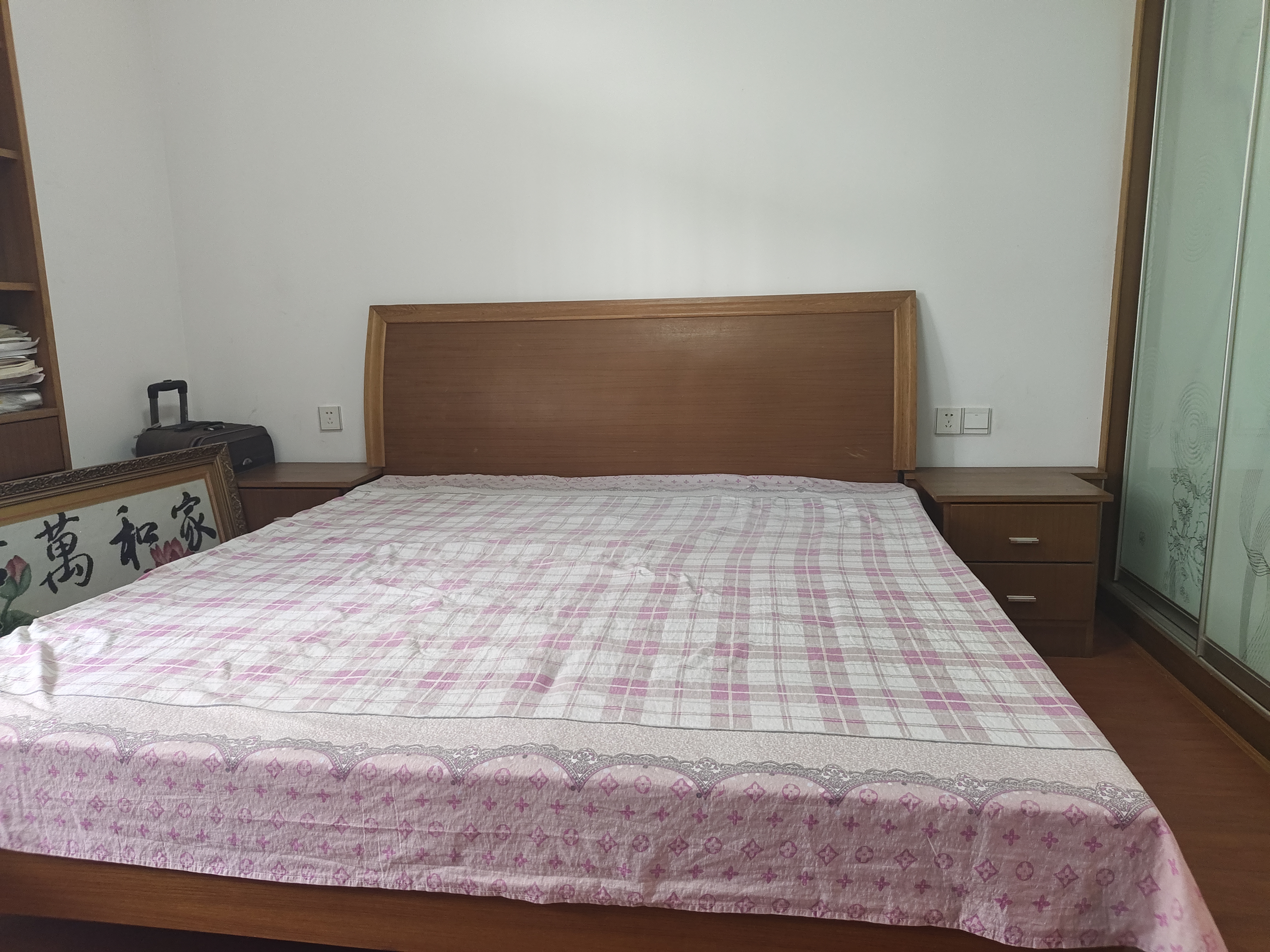 滨江水岸  1室0厅0卫    48.0万