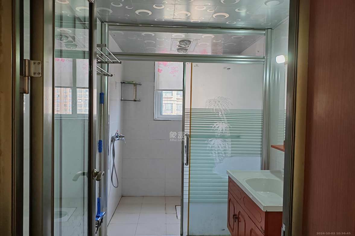 博雅湘水湾  3室2厅1卫   2200.00元/月室内图