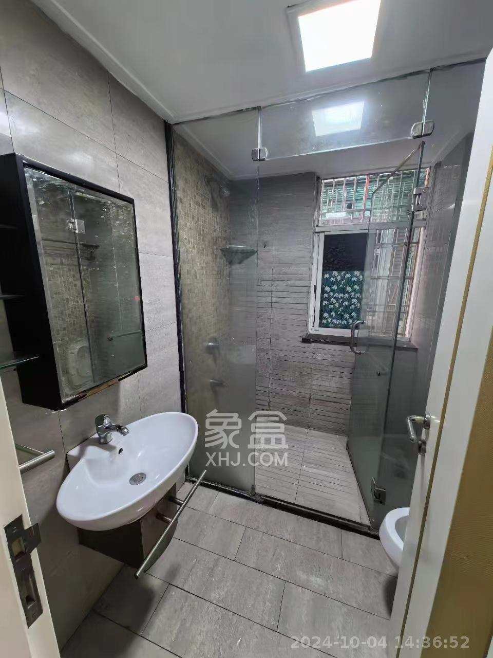 福乐康城  1室2厅2卫   2800.00元/月室内图
