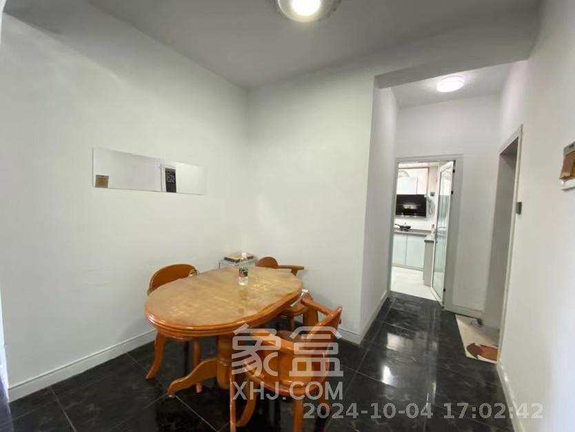 天心区公安分局宿舍（城南西路70号）  3室2厅1卫   2800.00元/月室内图