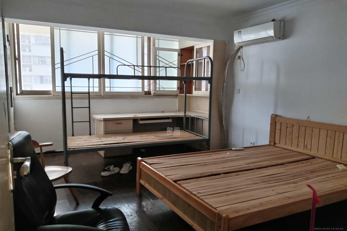 香格里嘉园  3室2厅1卫   3200.00元/月室内图