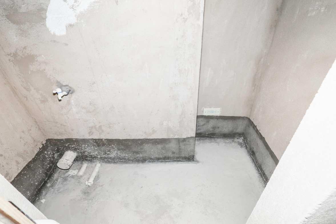 福晟翡翠湾  1室1厅1卫   1450.00元/月室内图