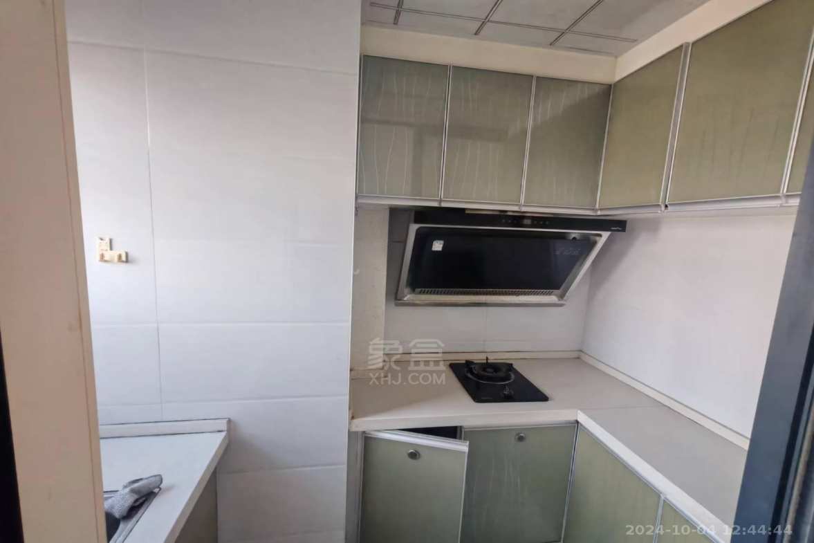 中建御山和苑  1室1厅1卫   1200.00元/月室内图