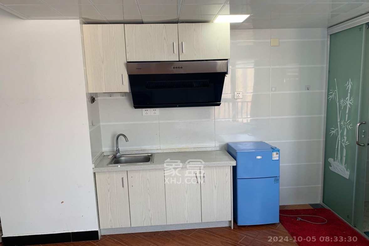 当代滨江MOMA  1室1厅1卫    1500.0元/月室内图