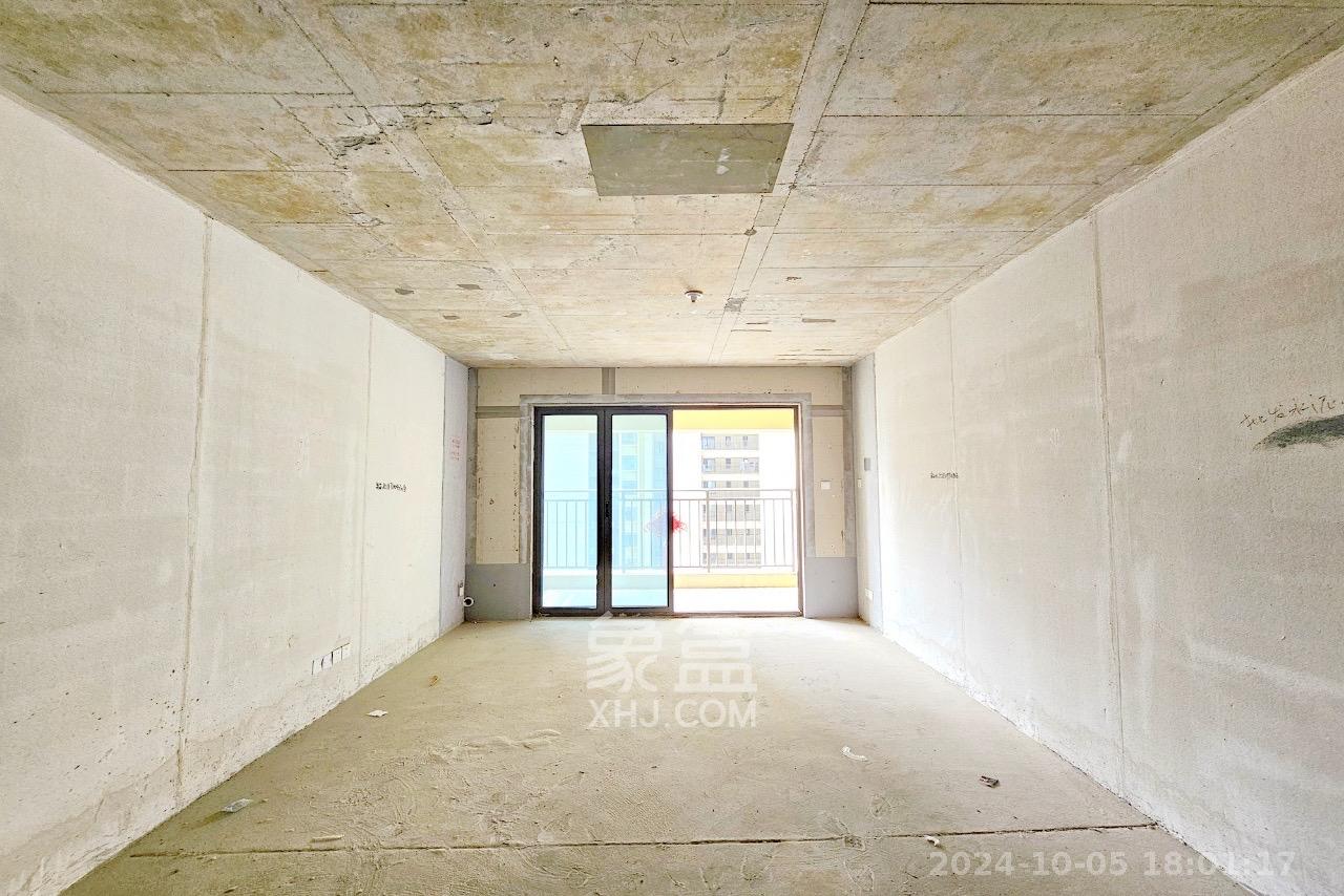 阳光城尚东湾凌云府  4室2厅2卫    1000.0元/月