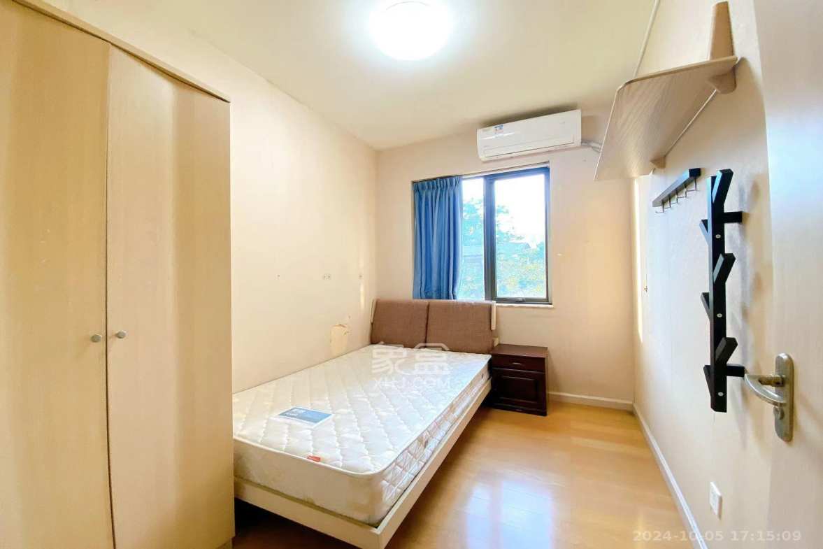 盛世美居荷园  3室2厅2卫   3500.00元/月室内图