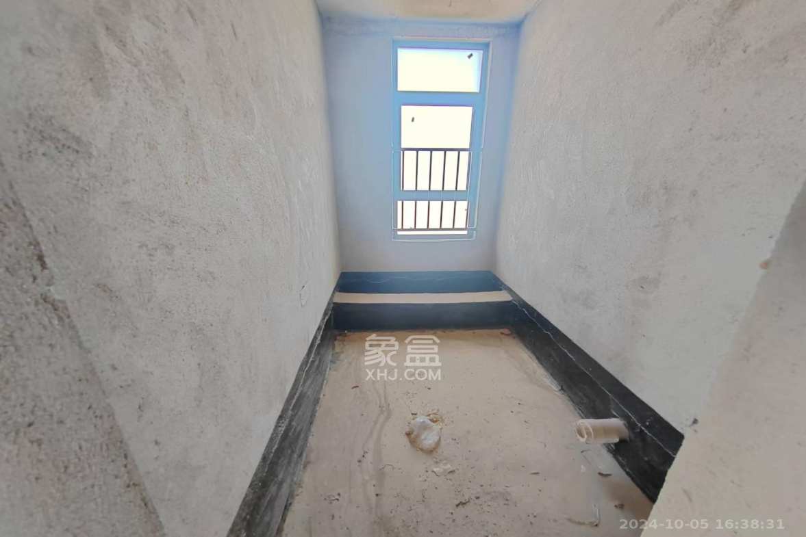 骏景豪庭  3室2厅1卫   60.80万室内图
