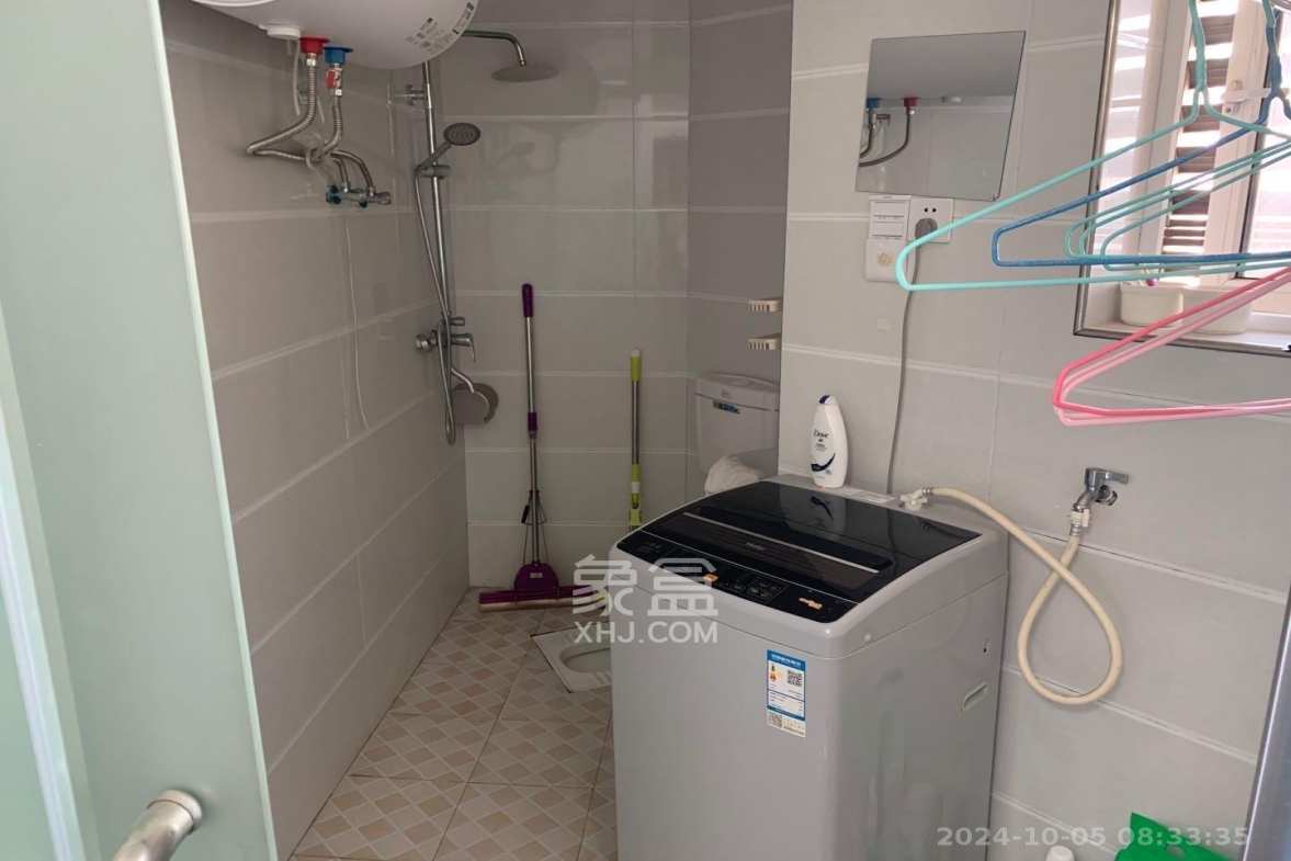 当代滨江MOMA  1室1厅1卫    1500.0元/月室内图