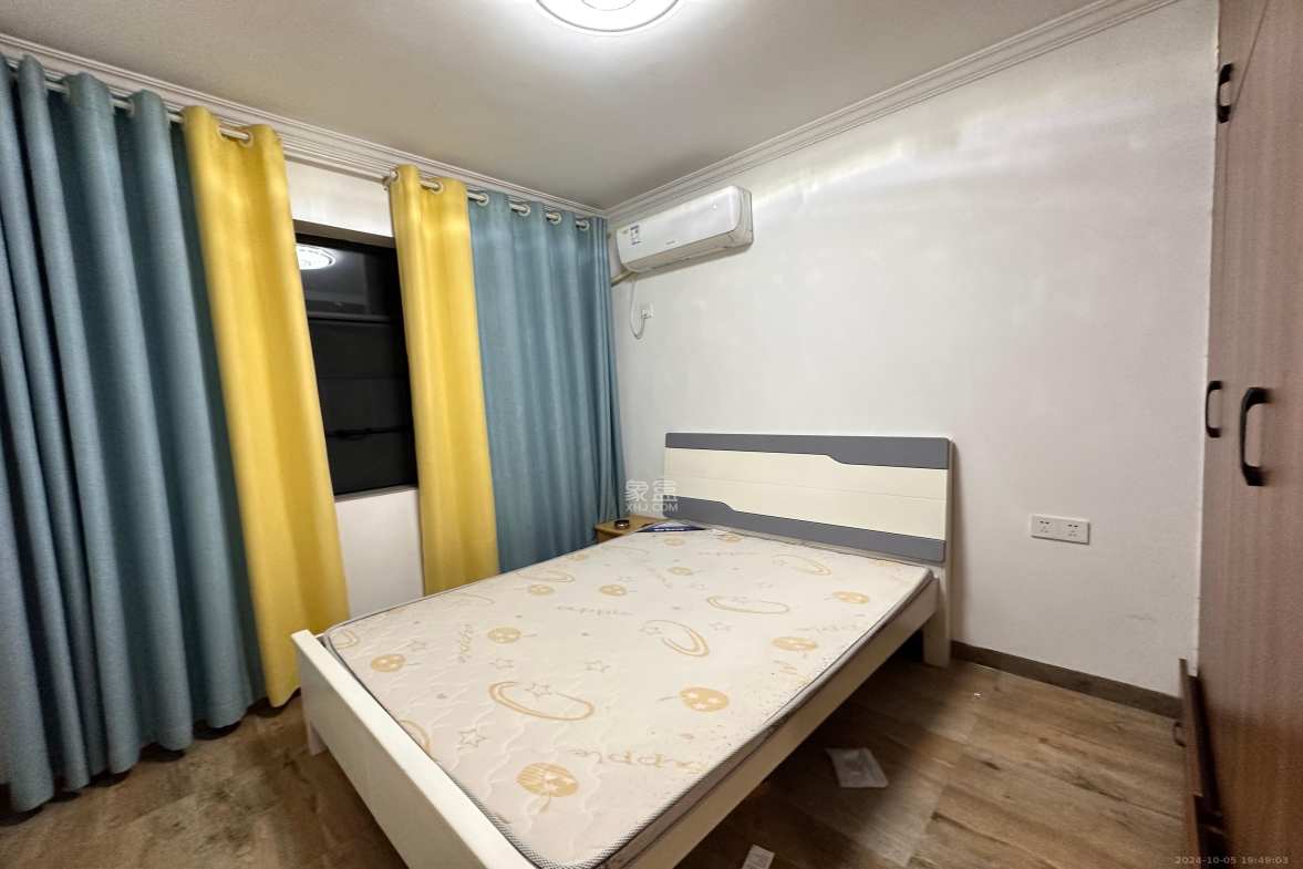 嘉雨兴园  2室1厅1卫    2800.0元/月室内图