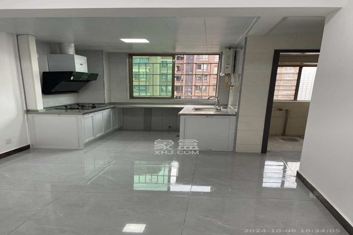 银路家园（公路局单位房）  3室2厅2卫    2800.0元/月室内图