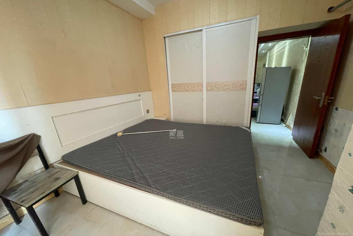 鸥波港湾  2室1厅1卫   2200.00元/月室内图