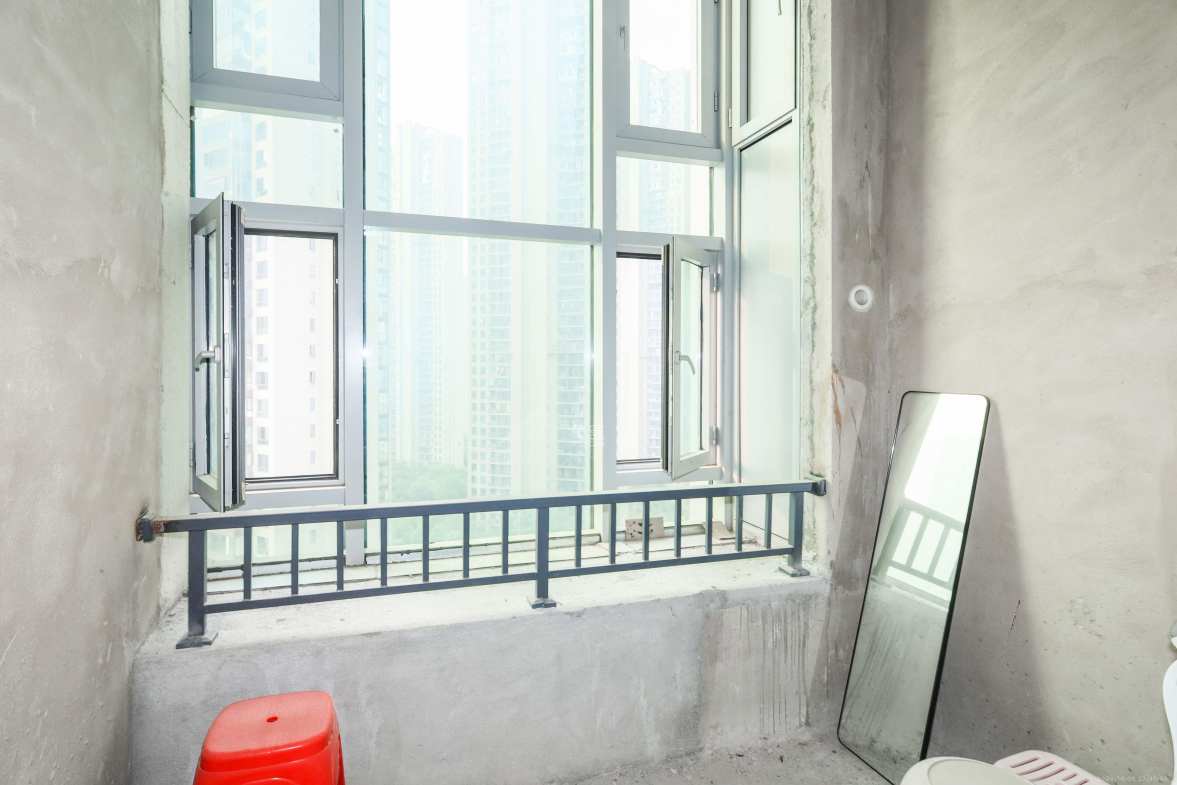 福晟翡翠湾  1室1厅1卫   1100.00元/月室内图