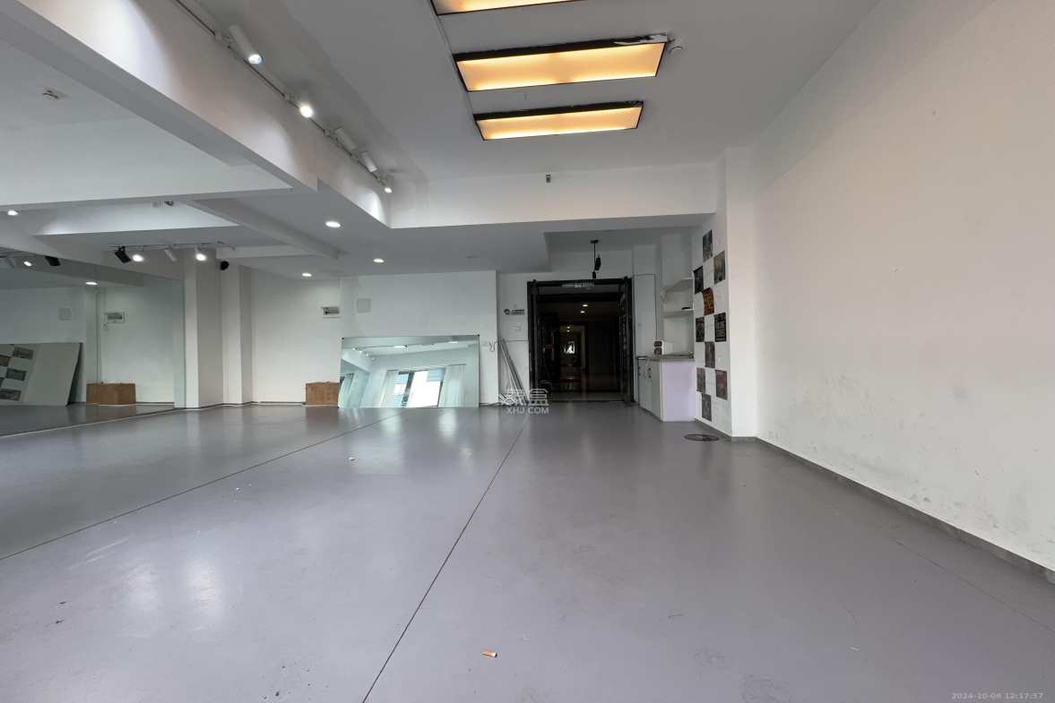 中云公寓  1室0厅0卫   3200.00元/月室内图