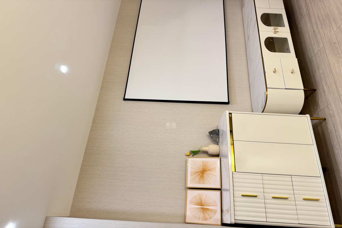 华远华时代  2室1厅1卫   3800.00元/月室内图