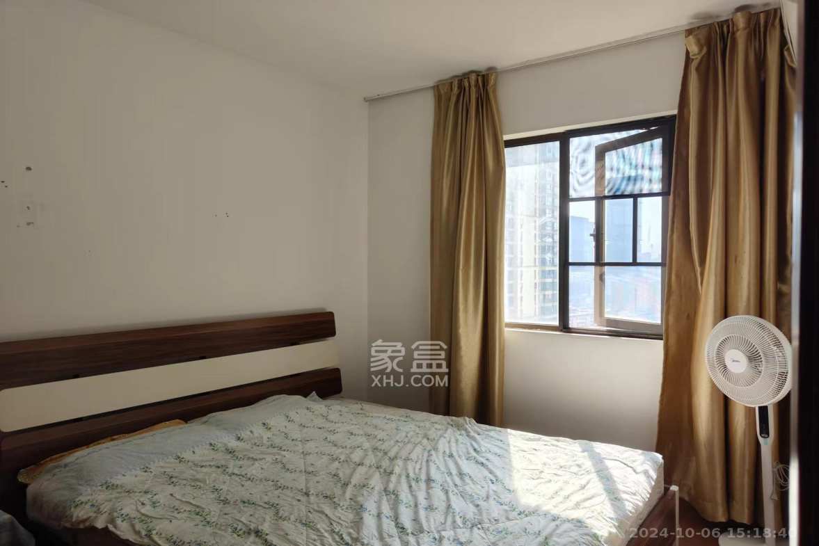 保利西海岸B区  3室2厅1卫   3500.00元/月室内图