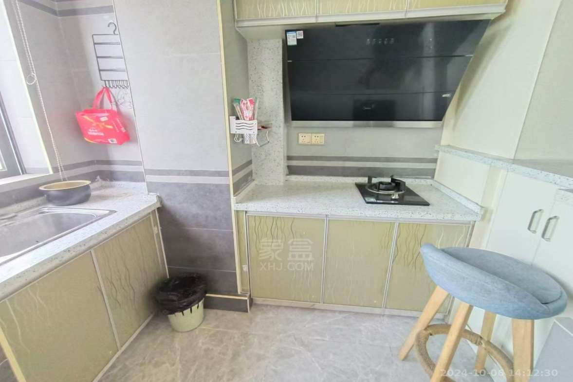 中建御山和苑  1室1厅1卫   1200.00元/月室内图