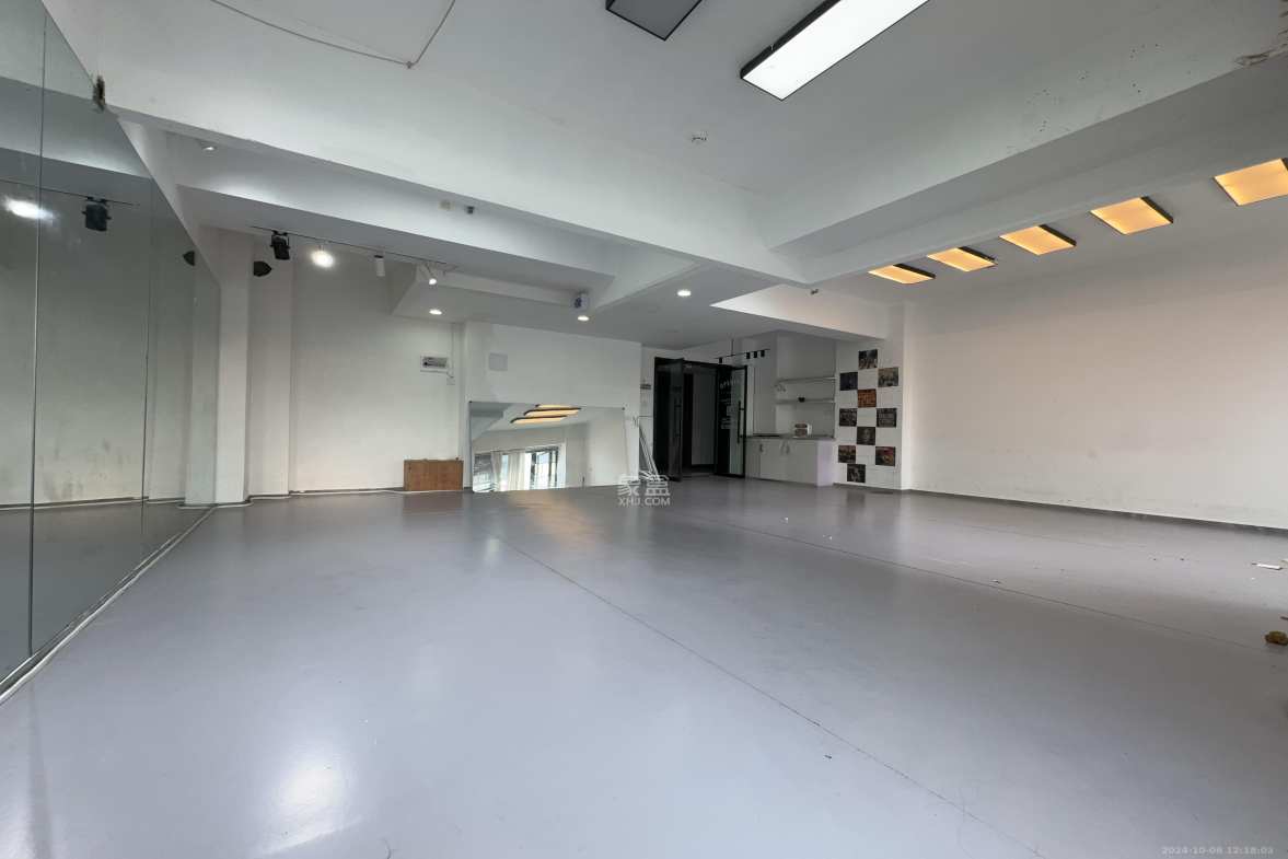 中云公寓  1室0厅0卫   3200.00元/月室内图