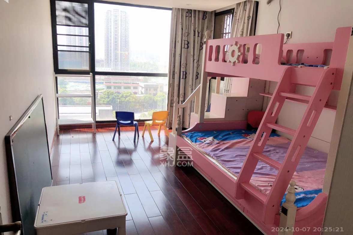 辉煌国际城一期  1室1厅1卫    1100.0元/月室内图