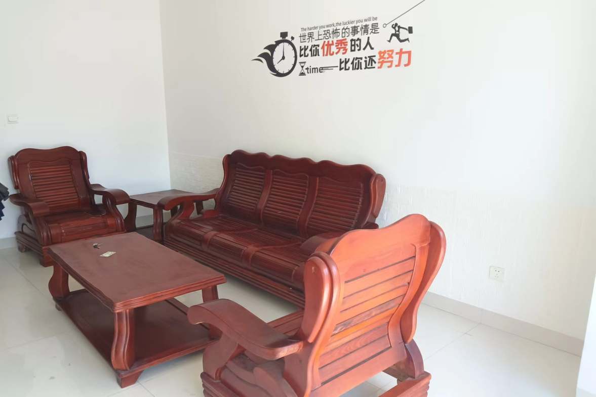 雅士林湘苑一期  2室1厅1卫   1700.00元/月小区图