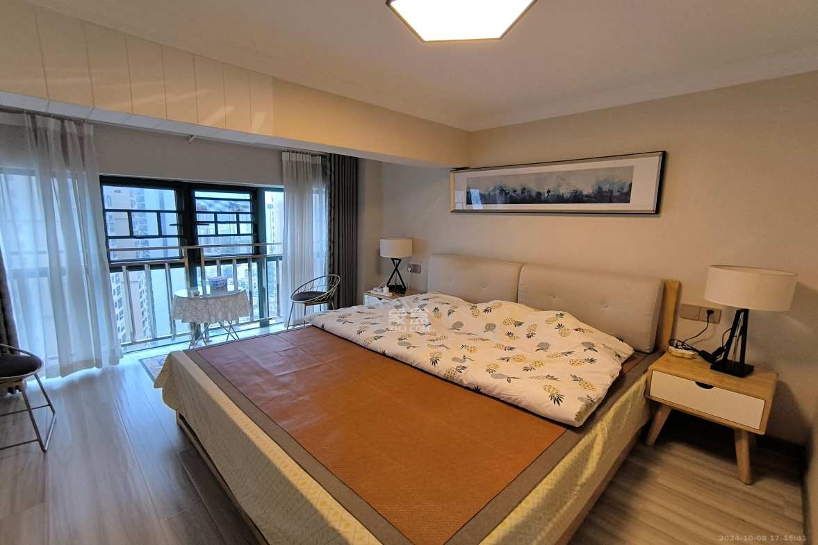 洋湖时代  3室2厅2卫   2600.00元/月室内图