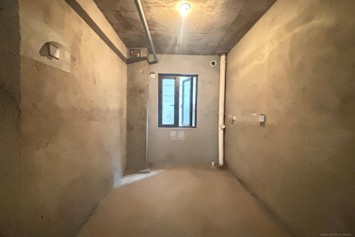 中交建发松雅院  4室2厅3卫    1800.0元/月室内图